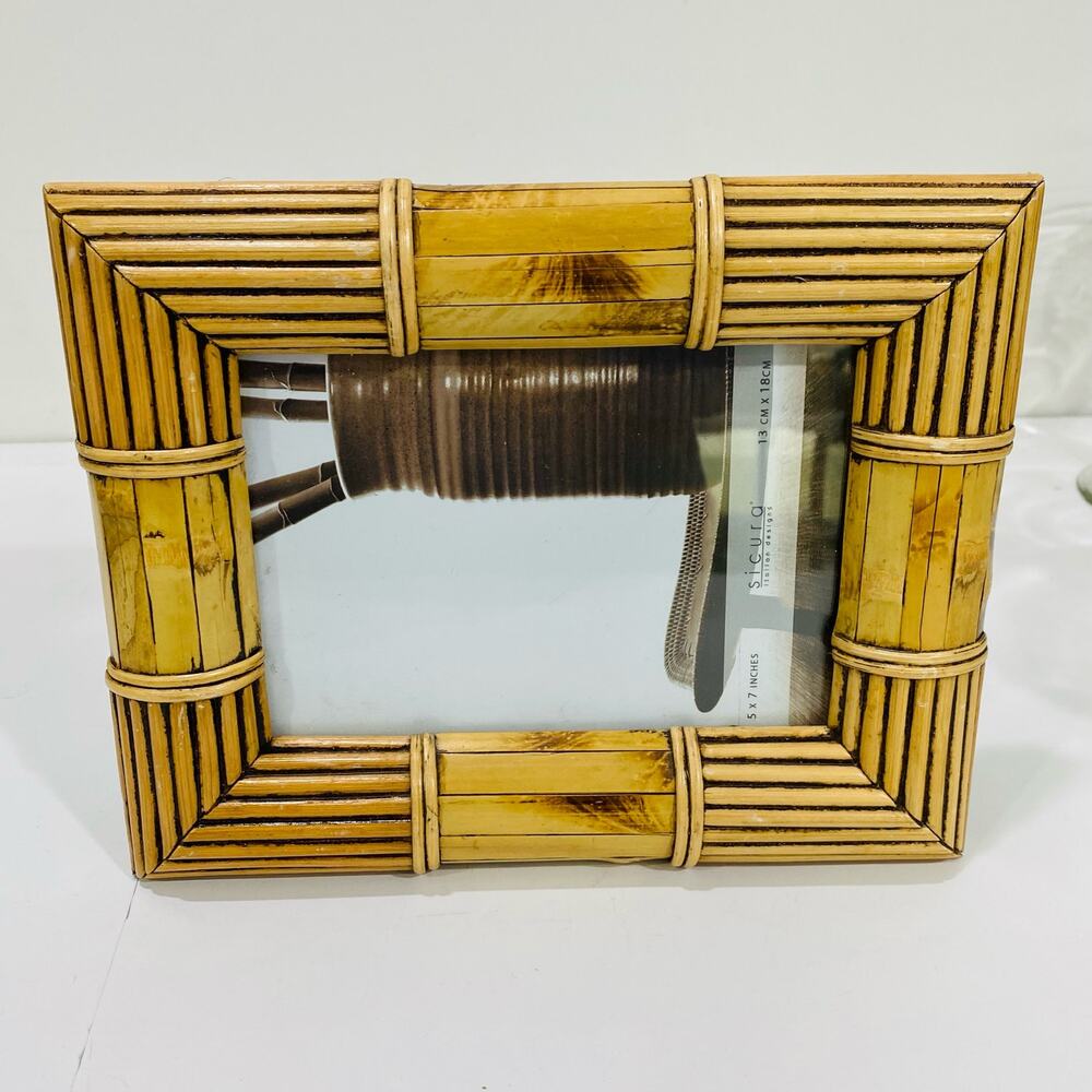 Sicura picture photo frame stands tabletop style faux bamboo light wood 5" x 7"